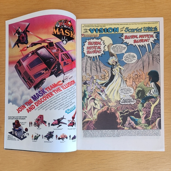 Vision and the Scarlet Witch #3 & #12, 80s Marvel comics (Lot of 2) - Picture 4 of 12